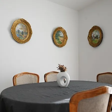 Apartment Ariana *